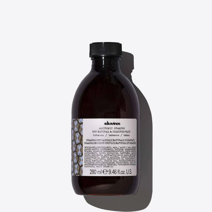 Davines ALCHEMIC Shampoo Tobacco 280ml – szampon podkreślający kolor włosów brązowych, wzmacniający naturalne ciepłe odcienie i dodający blasku.